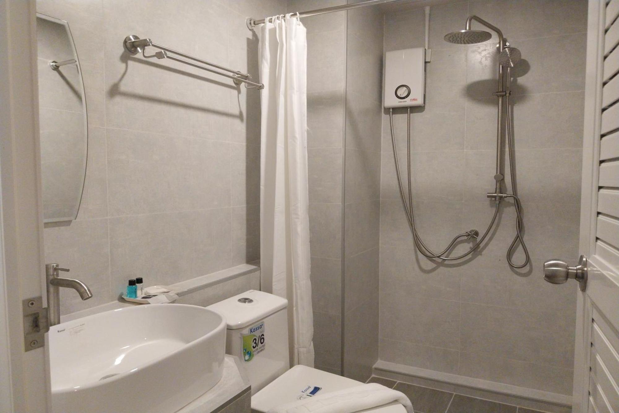 Ployburi Boutique Hotel Chanthaburi Dış mekan fotoğraf